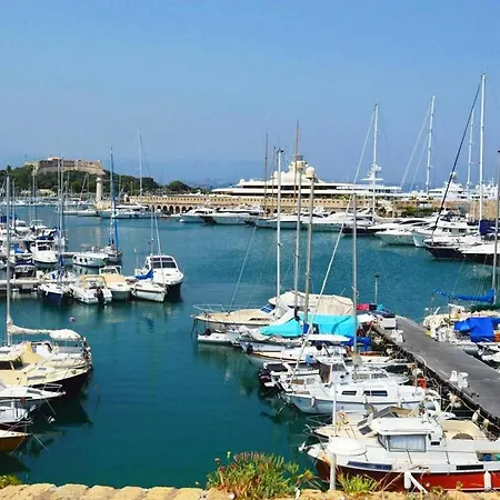 Antibes, 2 Pieces, 4 Personnes - Fr-1-252-92 Antibes